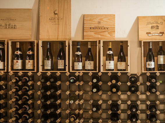 unawine.png